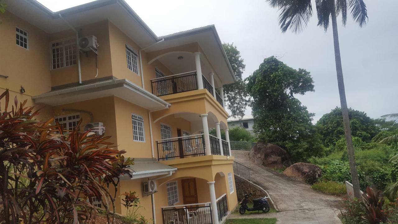 Anse Royale Bay View Apartments Bagian luar foto